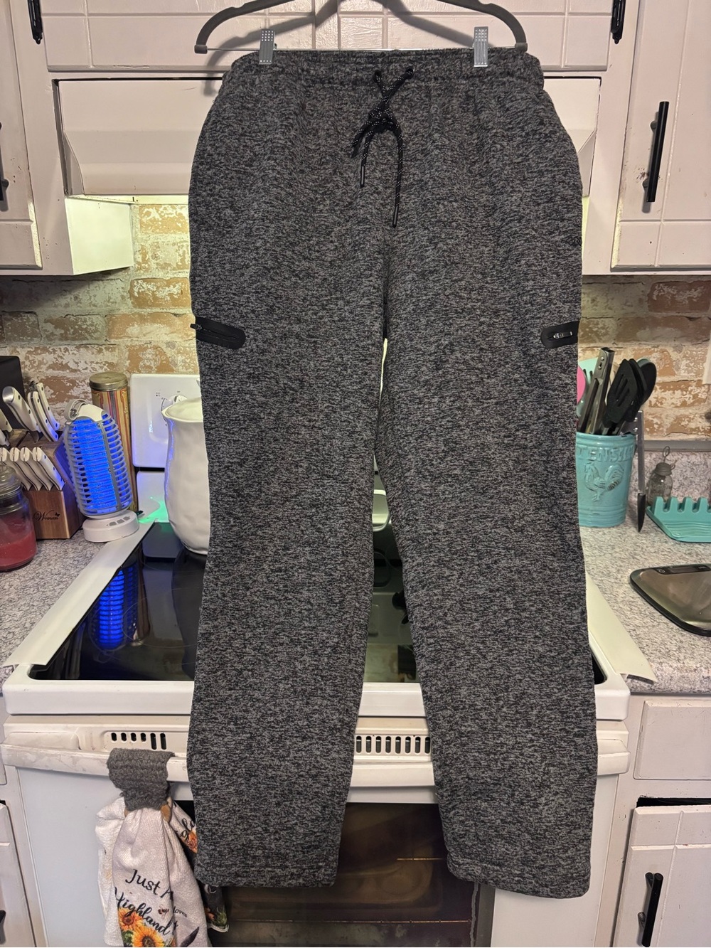 Men's Charcoal Heather Zip-Pocket Jogger Pants